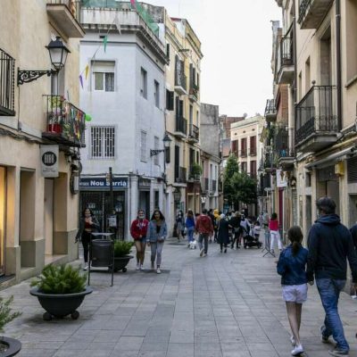 Calle-Major-de-Sarrià-el-centro-neurálgico-del-barrio.-Foto-Edu-Bayer-1282x780